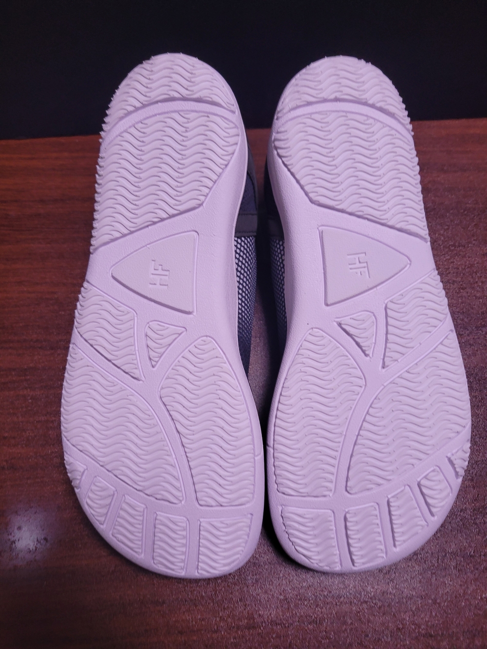 HIKE Footwear Women's 7.5 Gray Sneakers NWT Walkinh Atletic Shoes - Picture 7 of 10